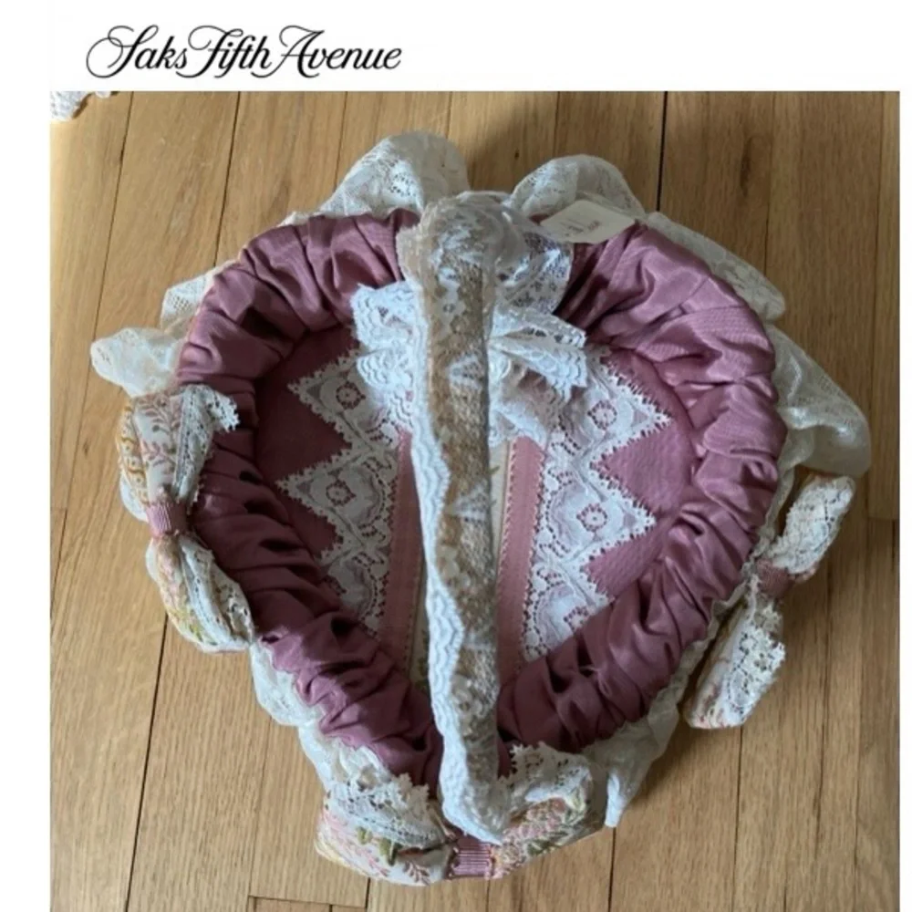 NWT Saks Fifth Avenue; Made in England. Heart shaped vintage lined wicker basket